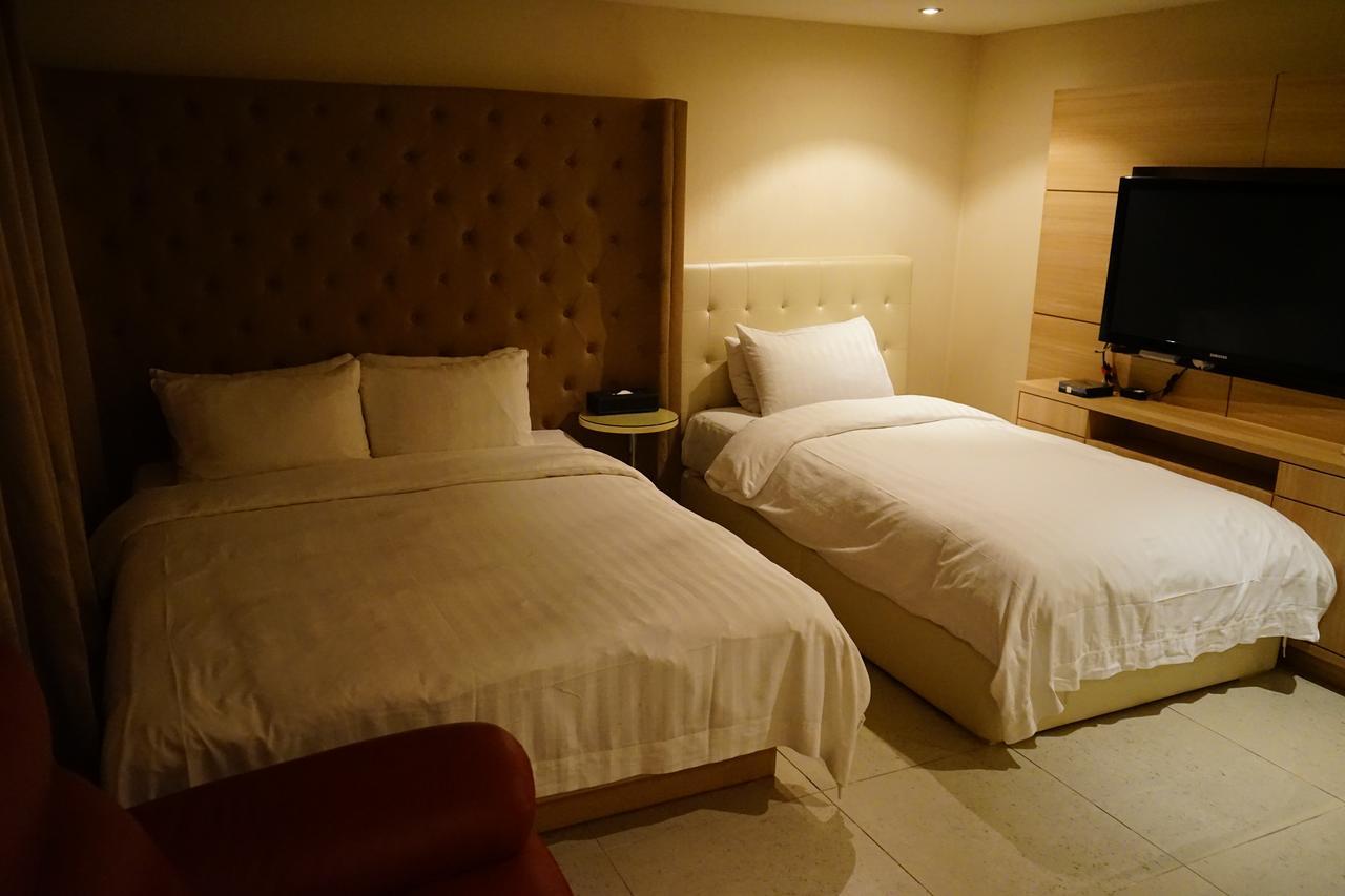 The California Hotel Seoul Seocho Esterno foto