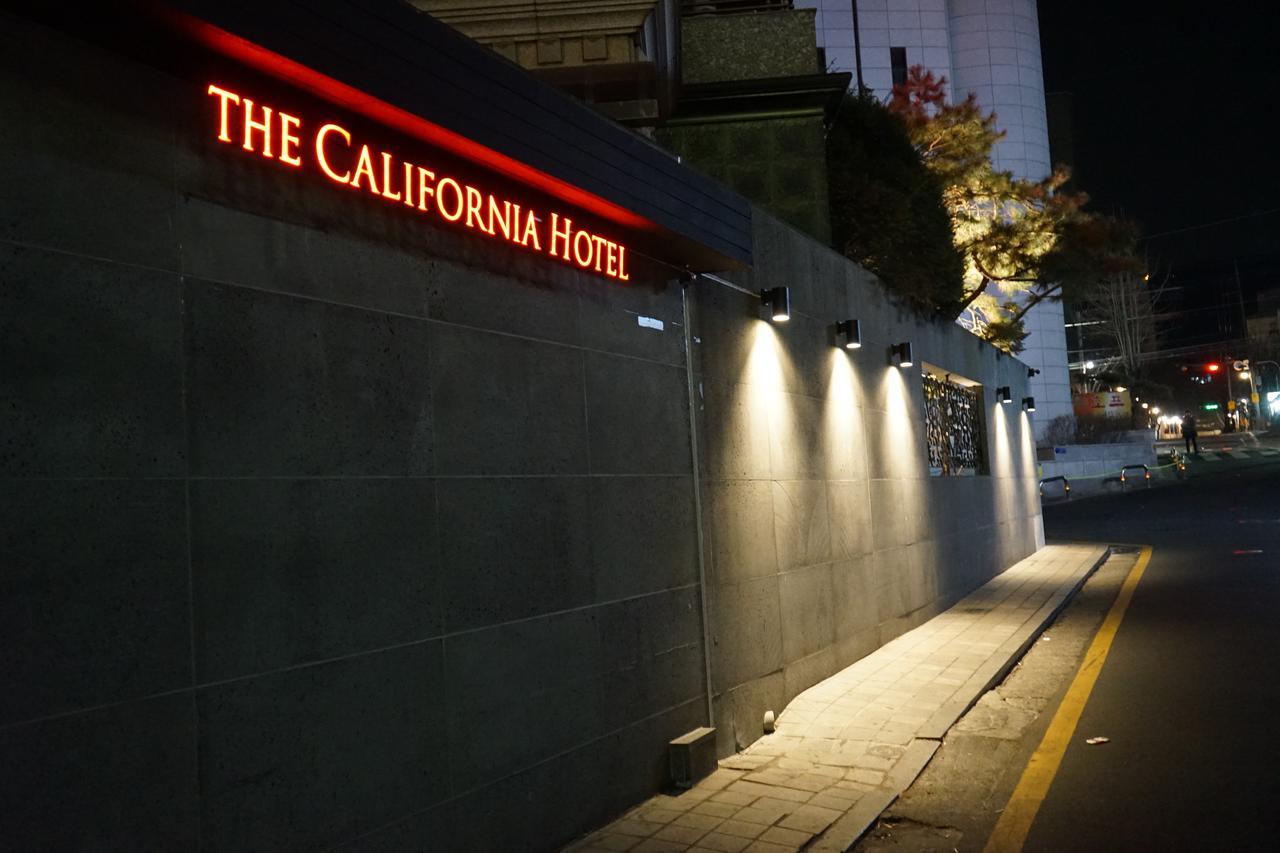 The California Hotel Seoul Seocho Esterno foto