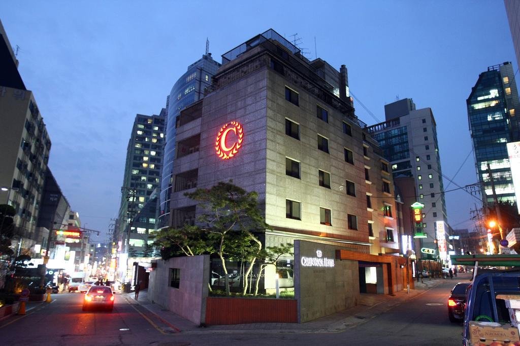 The California Hotel Seoul Seocho Esterno foto